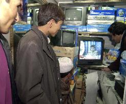 (9)U.S. launches war on Iraq